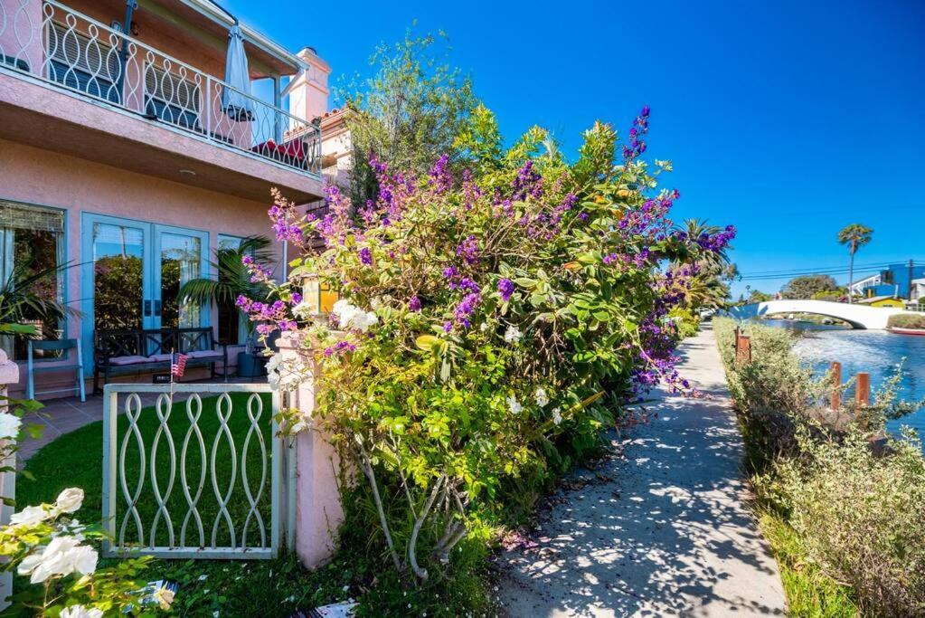 House On The Canal In Venice Los Angeles Buitenkant foto